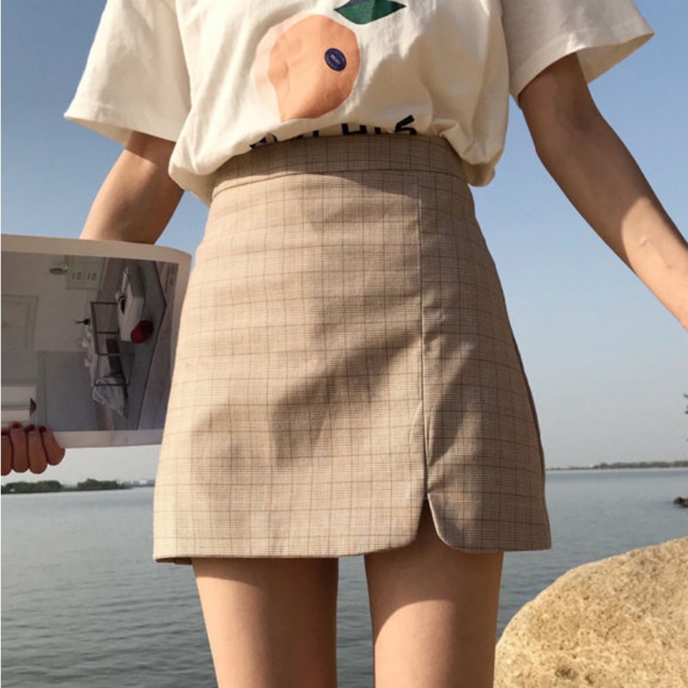 High waisted, plaid A-line mini skirt